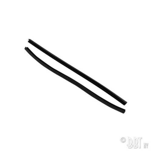 Vertical vent wing seals, as pair