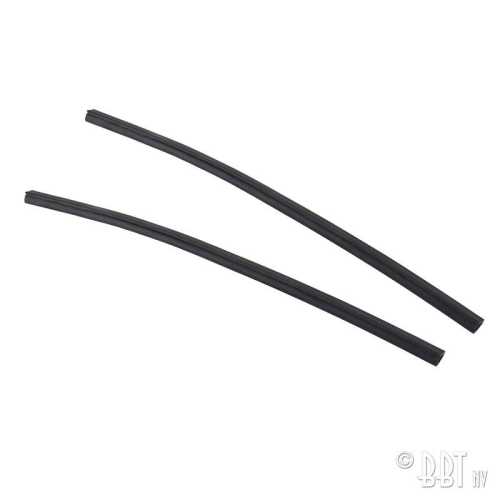Vertical vent wing seals, as pair
