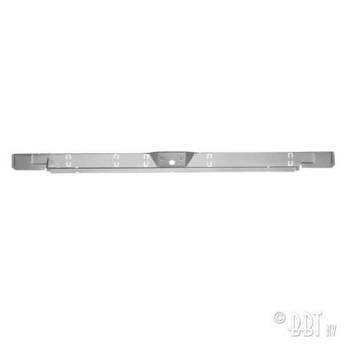 Engine lid hinge panel reinforsement