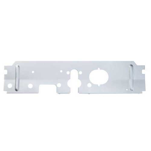 Reinforcement plate between front chassis beams - RHD
