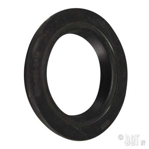 Grease seal front wheel bearing (disque de frein)