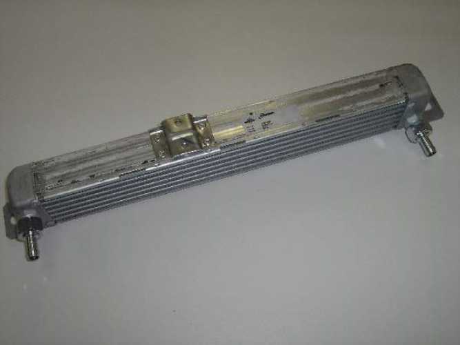 Ölkühler DB /8 leichte Version Höhe 80mm x Länge 510 mm M22 x 1,5