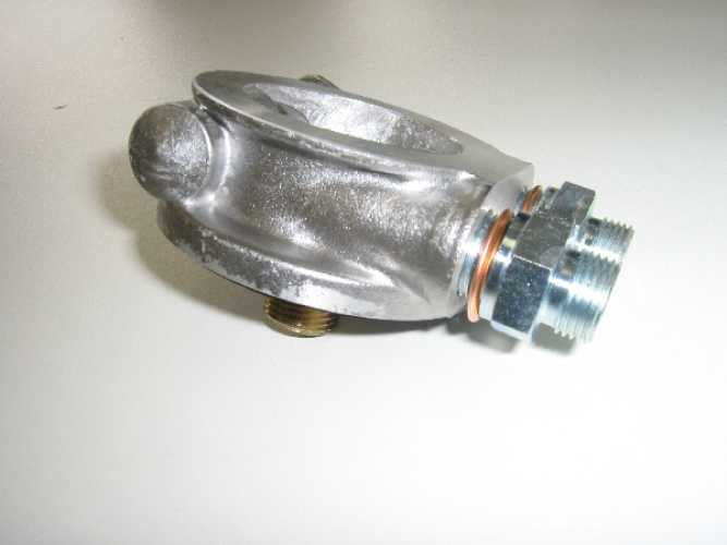 Ölkühleranschluss mit eingebautem Thermostat