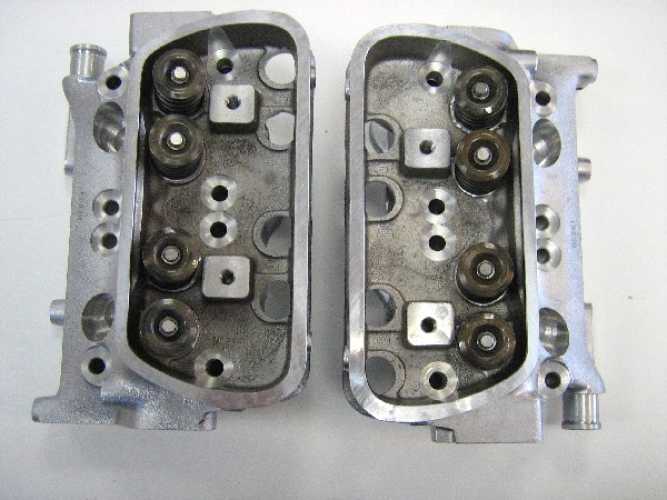 Zylinderköpfe VW Wasserboxer 1,9 Satz