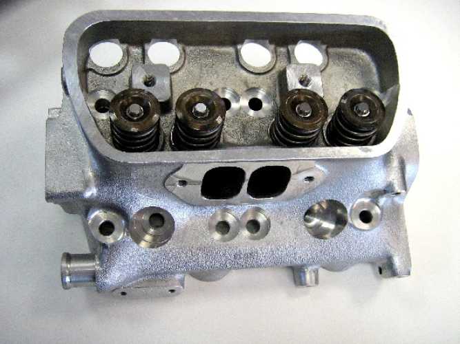 Zylinderköpfe VW Wasserboxer 1,9 Satz