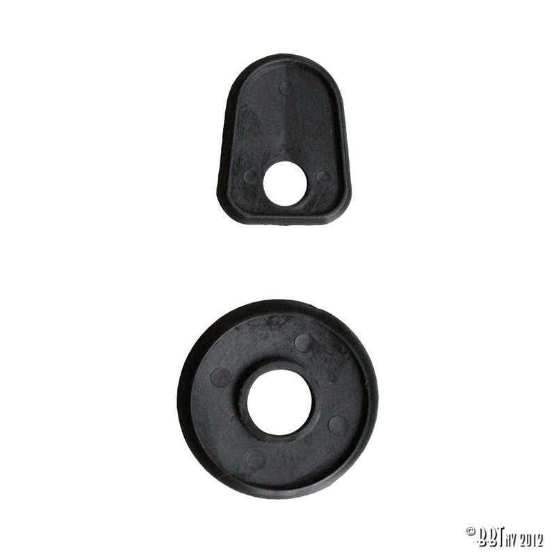 Front hood handle rubber, top and bottom, black