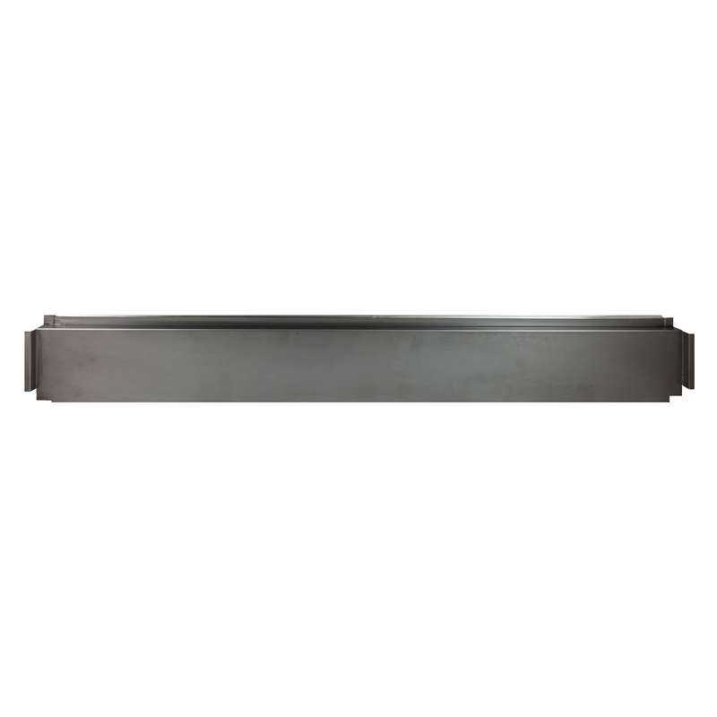 Rear outer valance