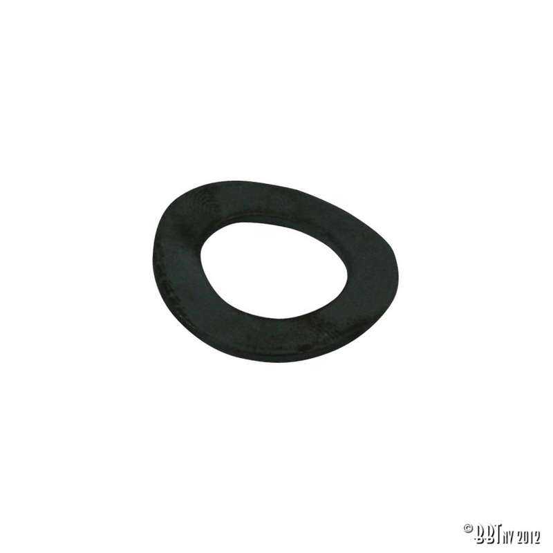 Steering column spacer M16