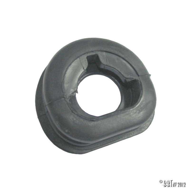 Shift rod seal between transmission nose and chassis