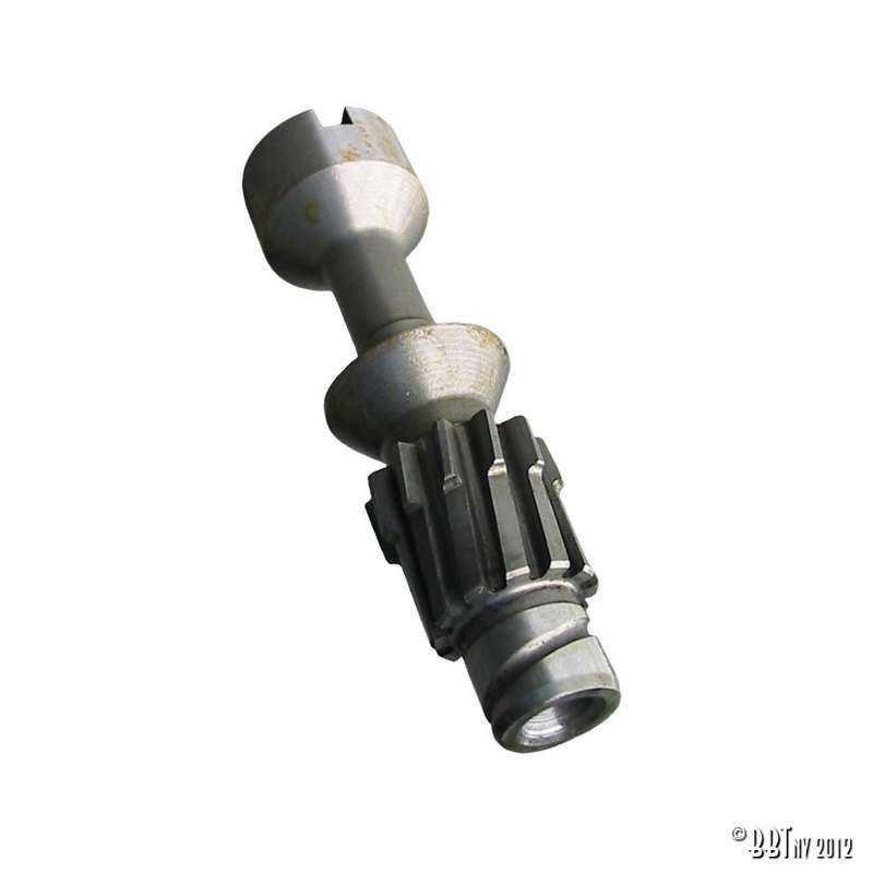 Distributor drive pinion