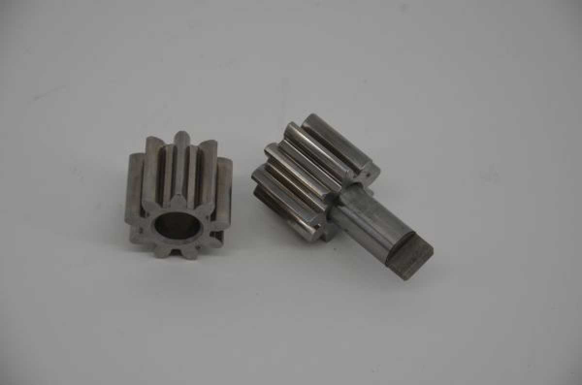 Bearbeitung VW Typ 1 30PS Motorgehäuse für B.A.S. Ölpumpenräder inklusiver Räder und Pumpengehäuse