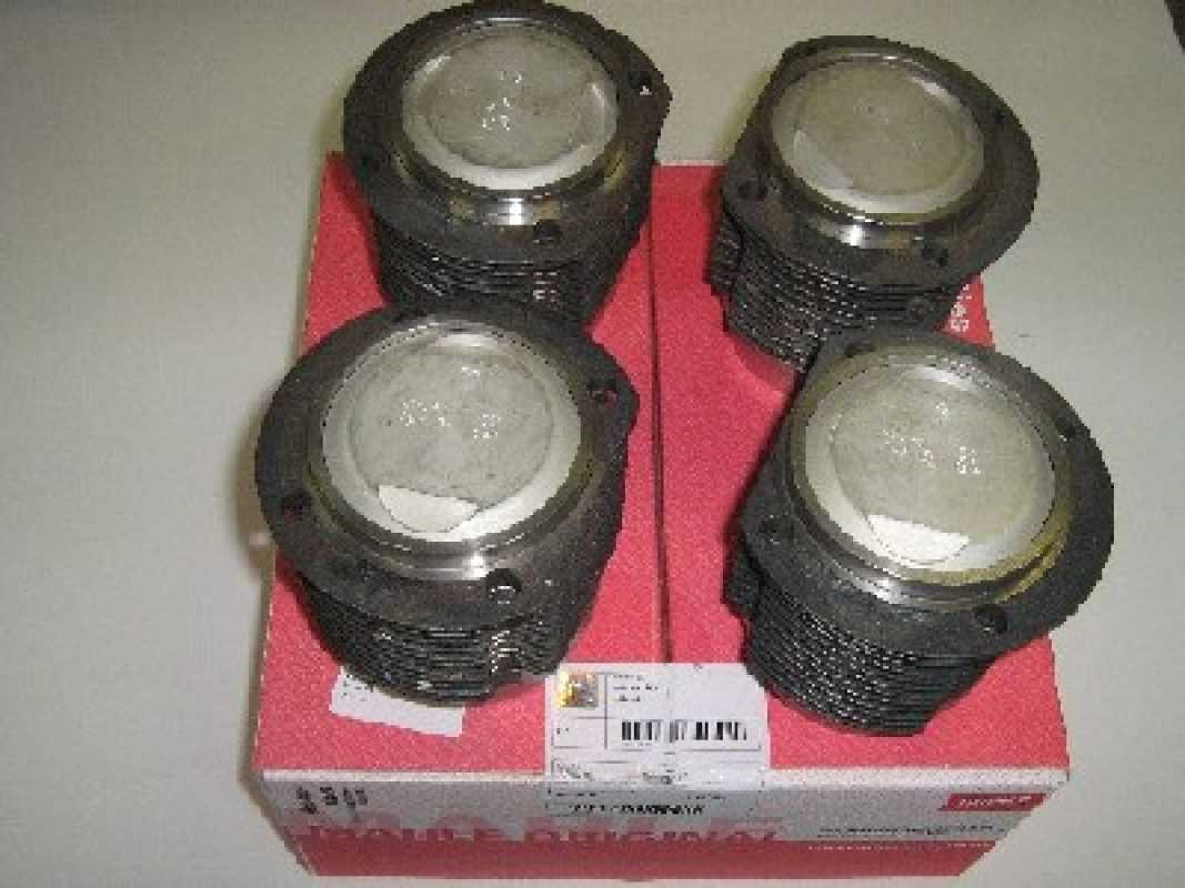 Piston / Cylinder Porsche 356 Mahle 82,5mm