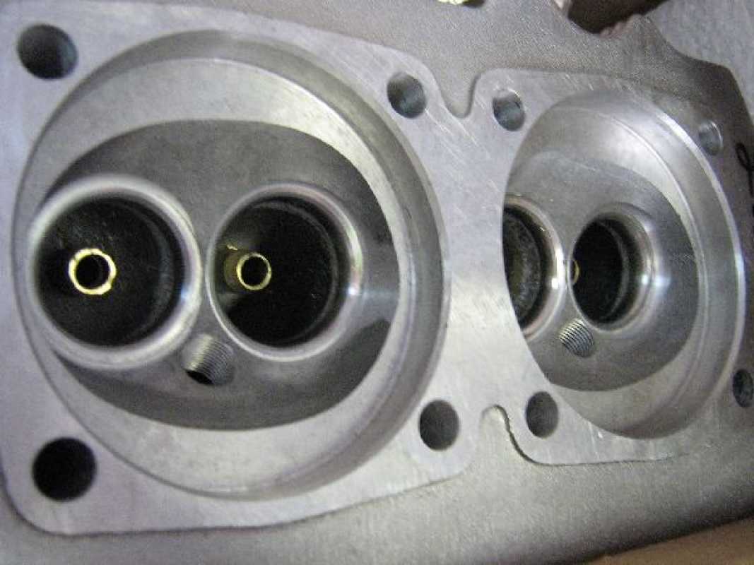 2 Zylinderköpfe Kühlrippen planen VW Käfer Typ 1 und Bus